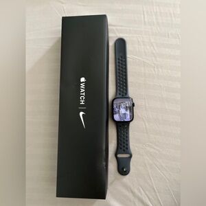 Apple Watch Series 7 44 mm black